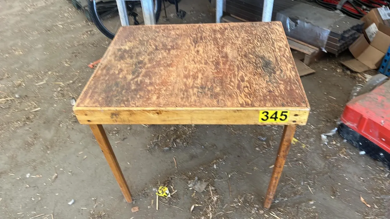 OFFSITE - Small table , 24”x30”x25” tall.