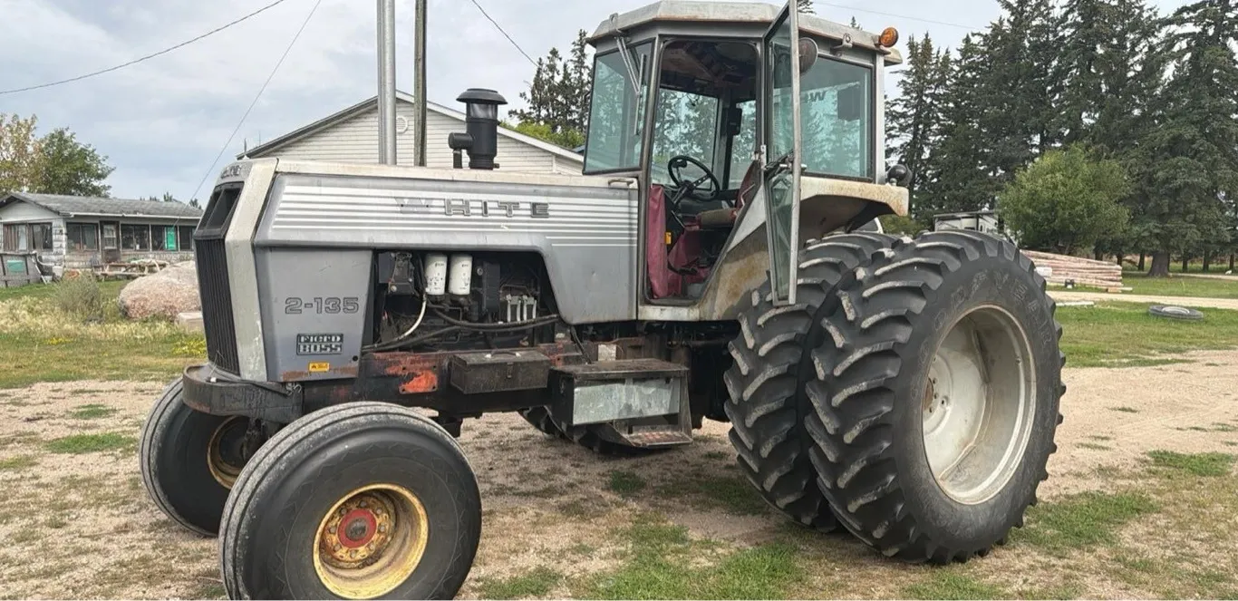 OFFSITE - 2-135 White Tractor 135HP - 8340hrs
