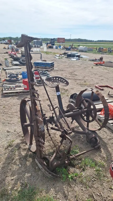 Horse pulled sickle mower