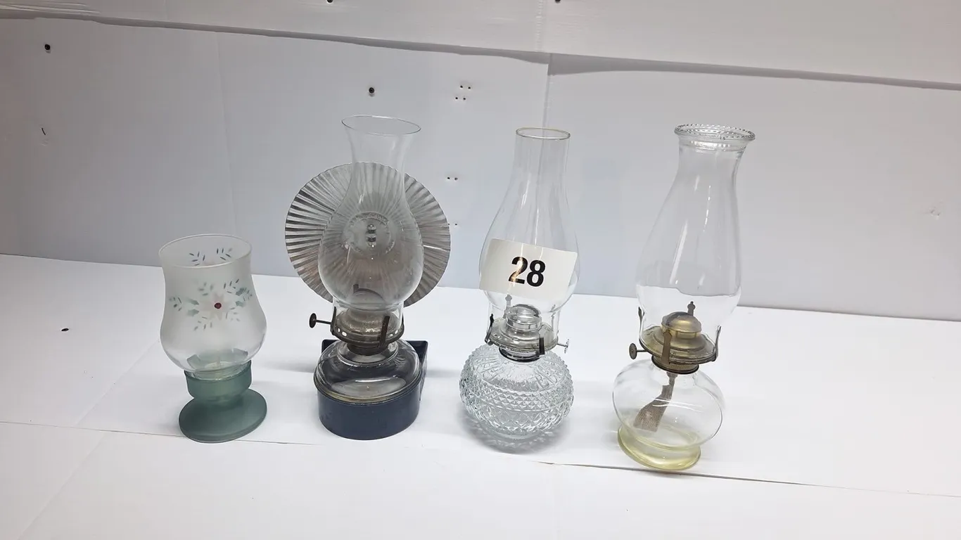 4 Aftermarket lanterns