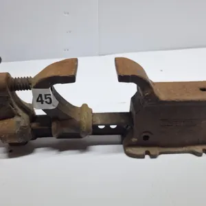 Antique 2 in 1 Anvil and vice.
