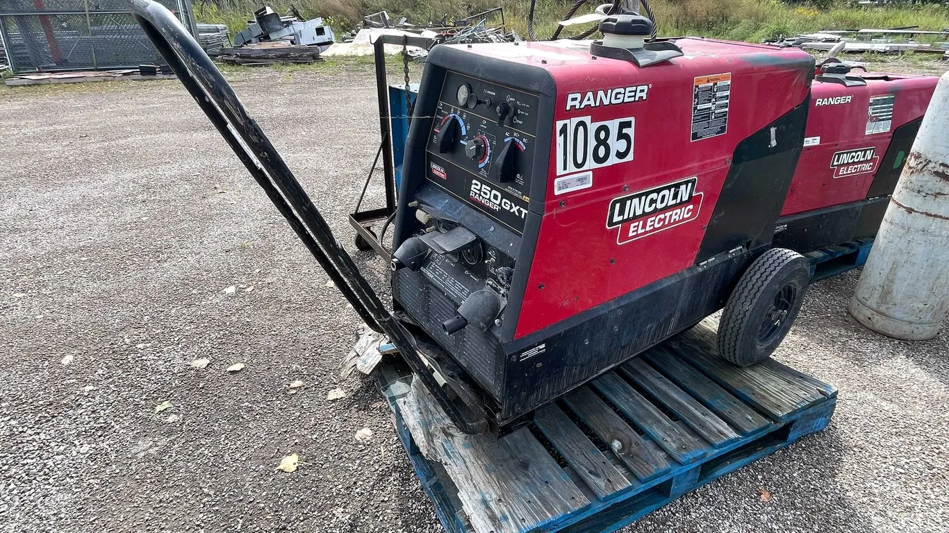 Lincoln Electric Ranger Welder and Generator