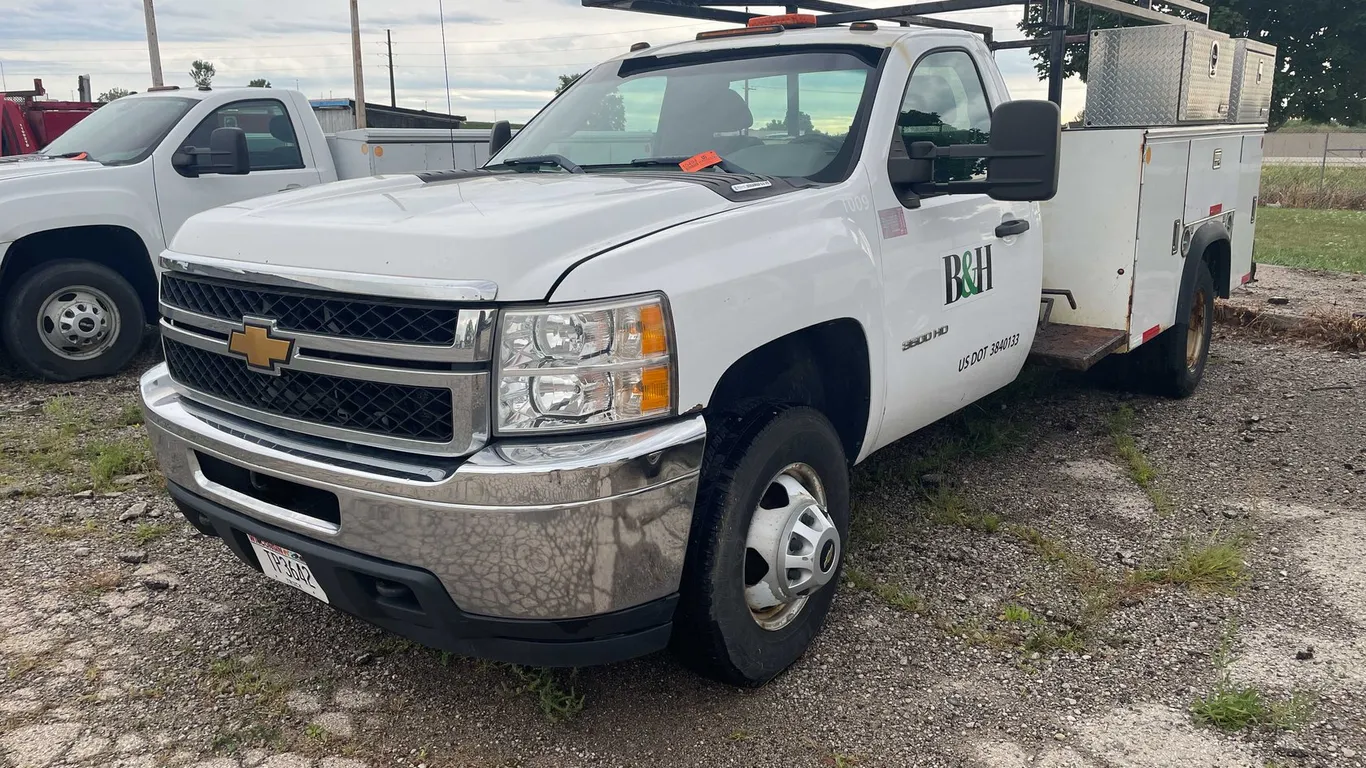 2013 Chevy 3500 HD (Has WI Title)
