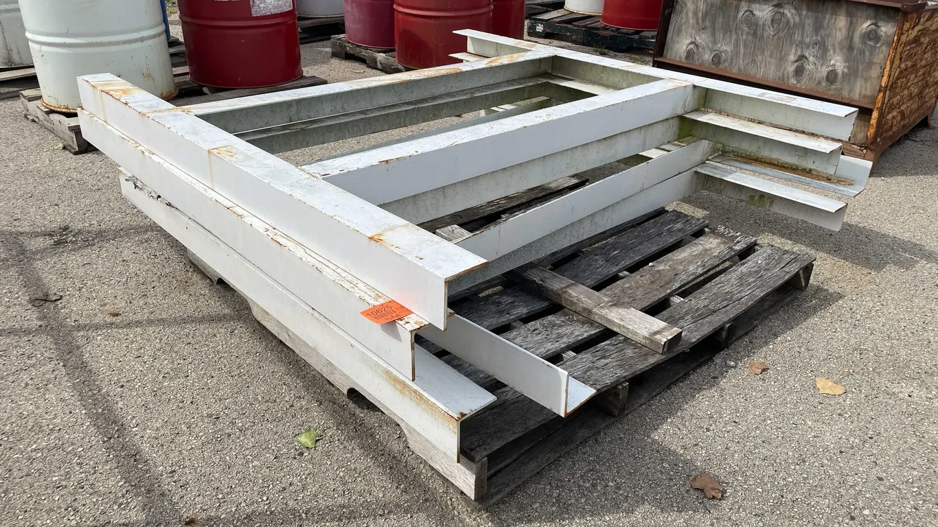 (4) Matching Steel Pieces