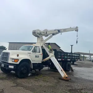 1997 Ford Crane Truck