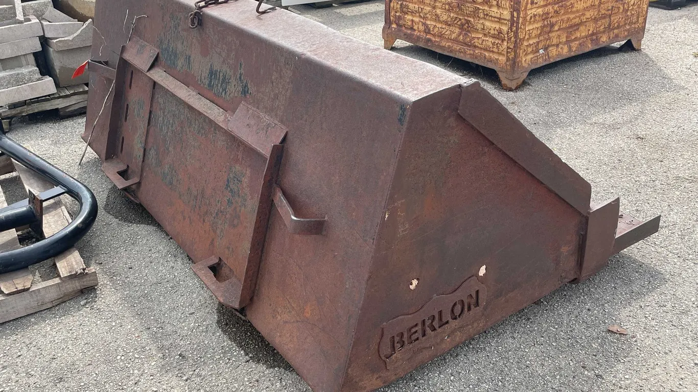 Metal Bucket