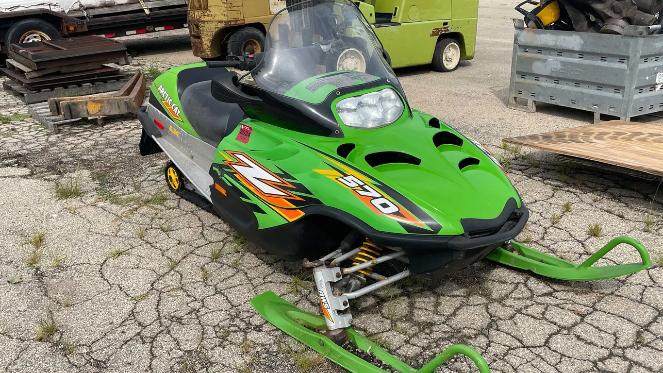Arctic Cat Snow Mobile