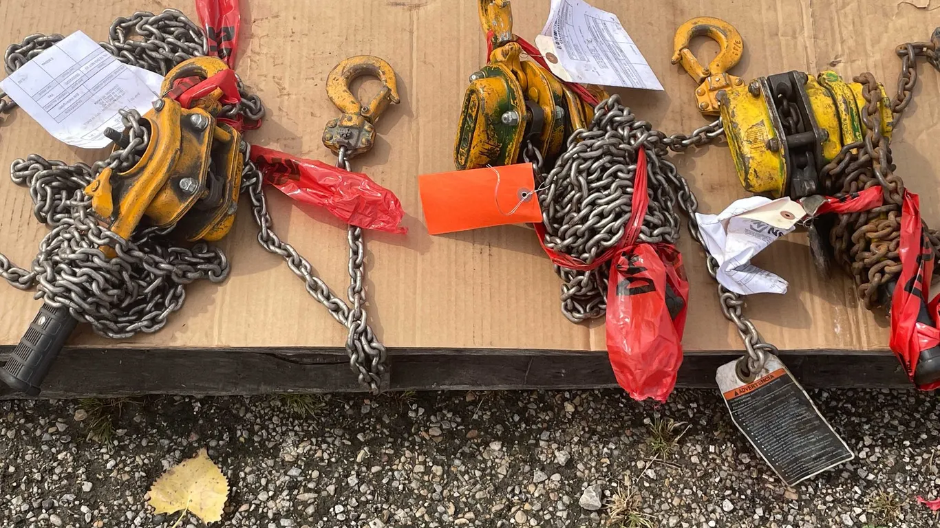 (3) Chain Hoists