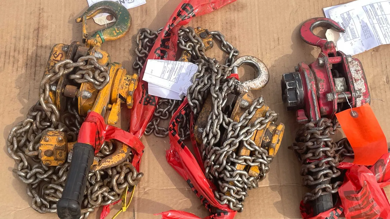 (3) Chain Hoists