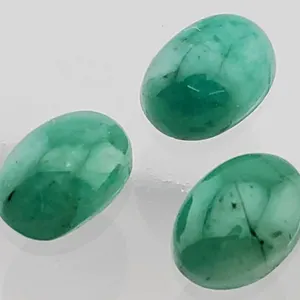 Emerald Parcel (2.60 ct total, 7×5 mm)