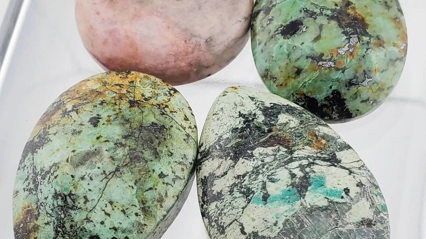 African Turquoise Parcel (240.15 ct total, ~37.5×25 mm to 30 mm)