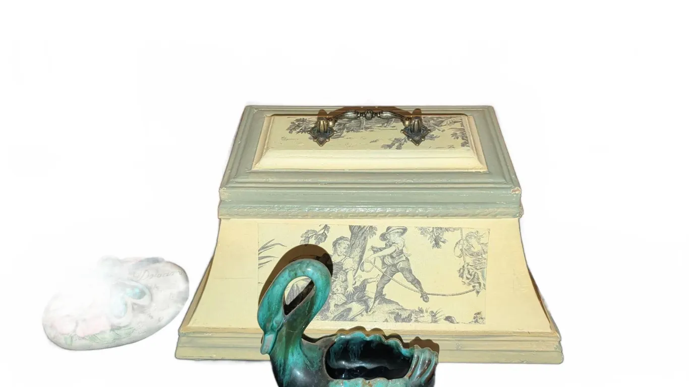 Decorative Keepsake Box, Swan Planter, Hanna's Handiworks Stones