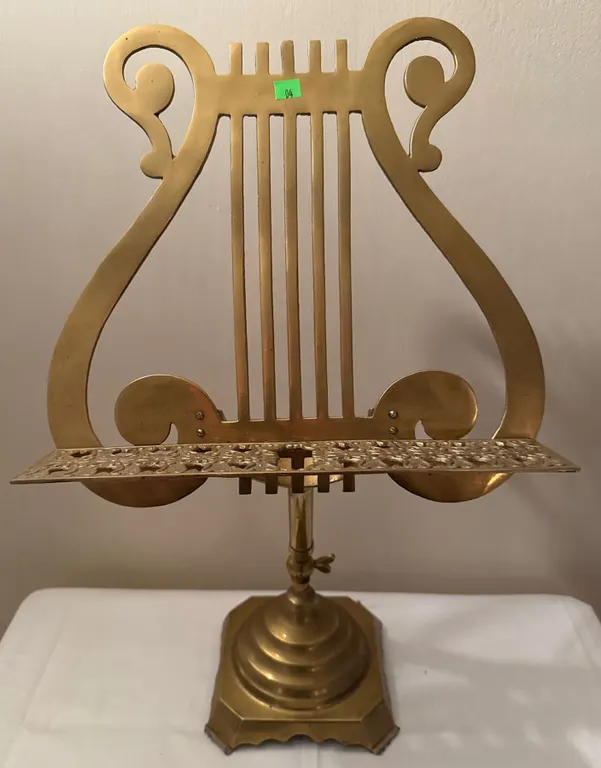 Brass Lyre-Shaped Adjustable Music Stand
