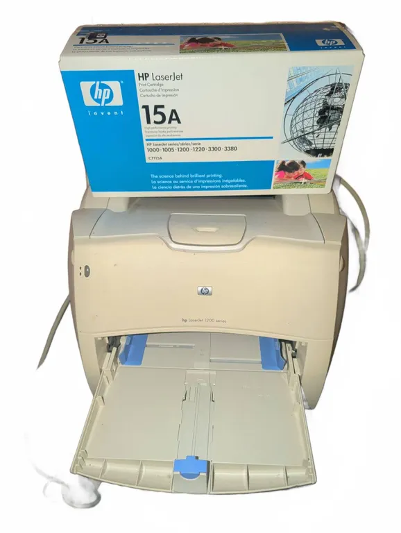 HP LaserJet 1200 Series Printer with HP 15A Toner Cartridge