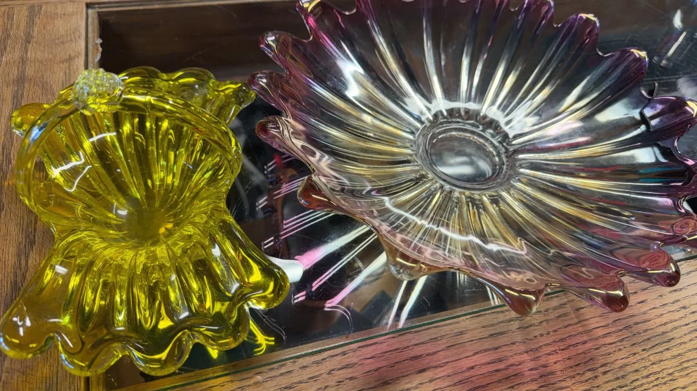Two Art Glass Bowls With Ruffled Edges