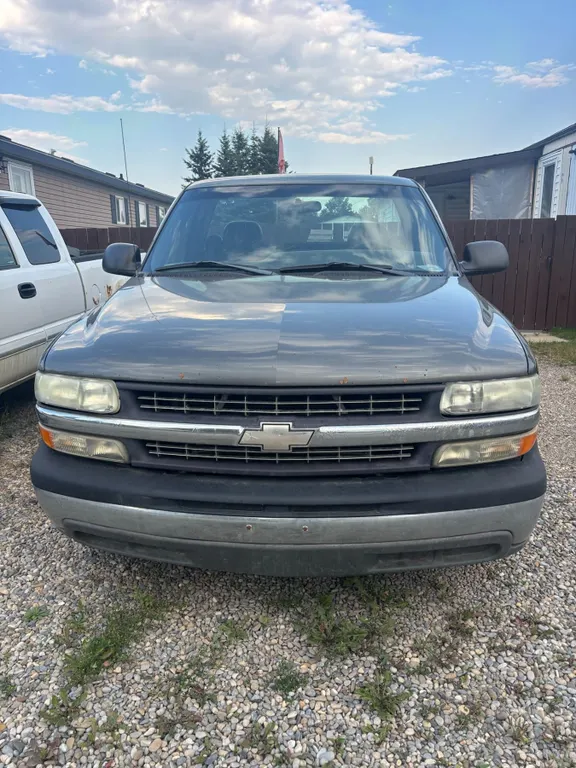 2002 Chevrolet Silverado 1500 Regular Cab Truck