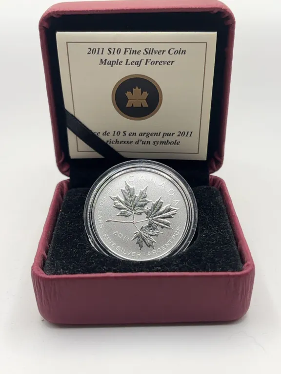 2011 Canadian $10 Fine Silver Maple Leaf Coin