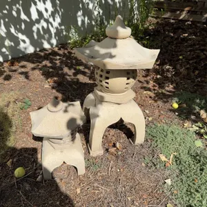 Cast Stone Japanese Garden Lanterns
