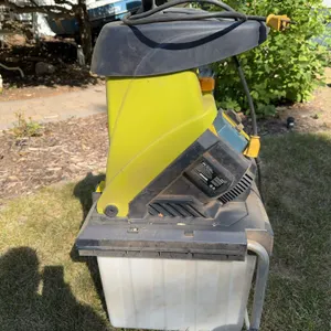Radley Electric Garden Shredder with Collection Bin
