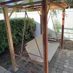 Outdoor Metal Frame Swing with Canopy Structure