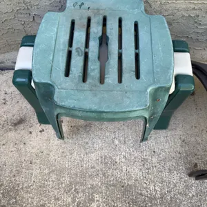 Green Plastic Garden Kneeler and Seat