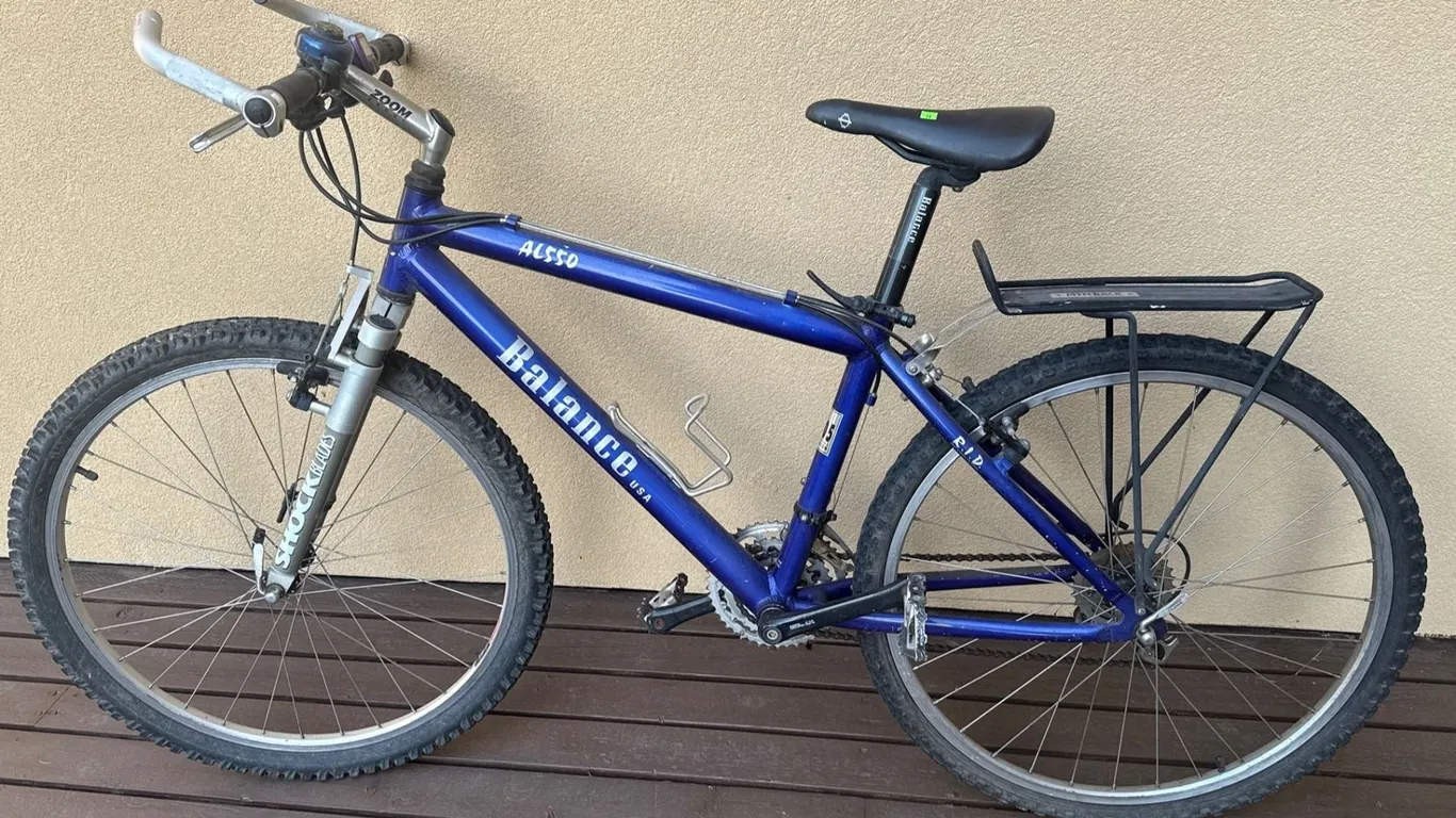 Balance AL550 Mountain Bike with Front Suspension