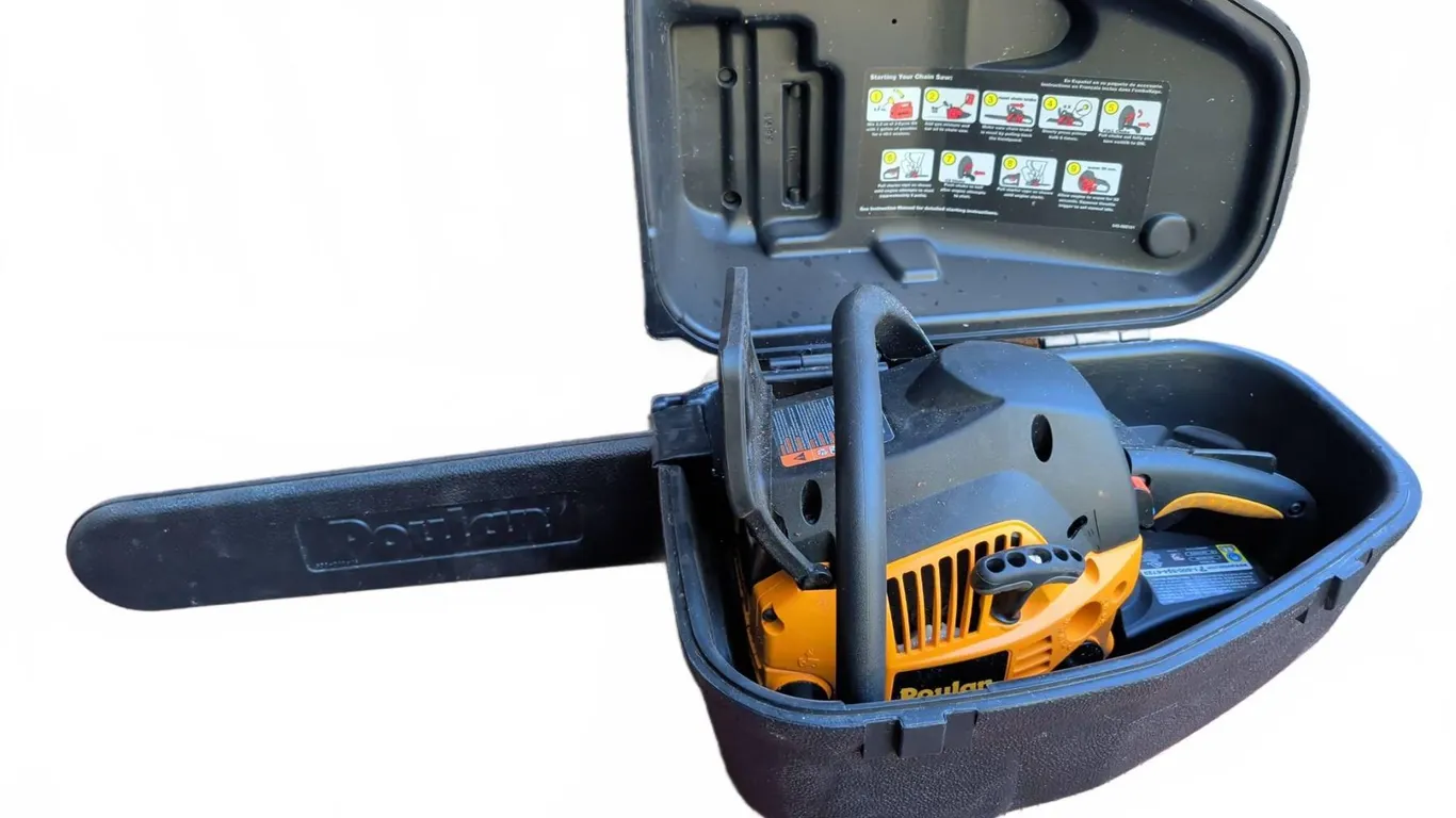 Poulan Pro PP4218AVX 42cc Chainsaw With Case