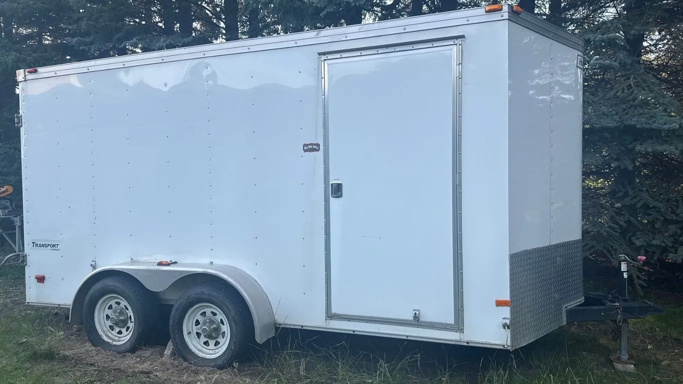 2015 Haulmark Tandem Axle Enclosed Cargo Trailer