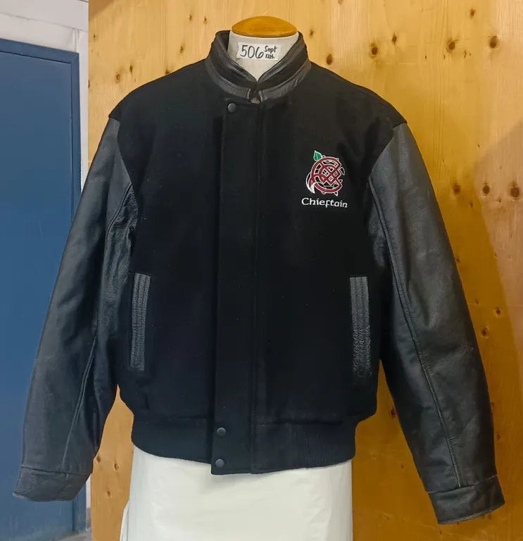 Men's Large Black Melton Jacket with leather Sleeves