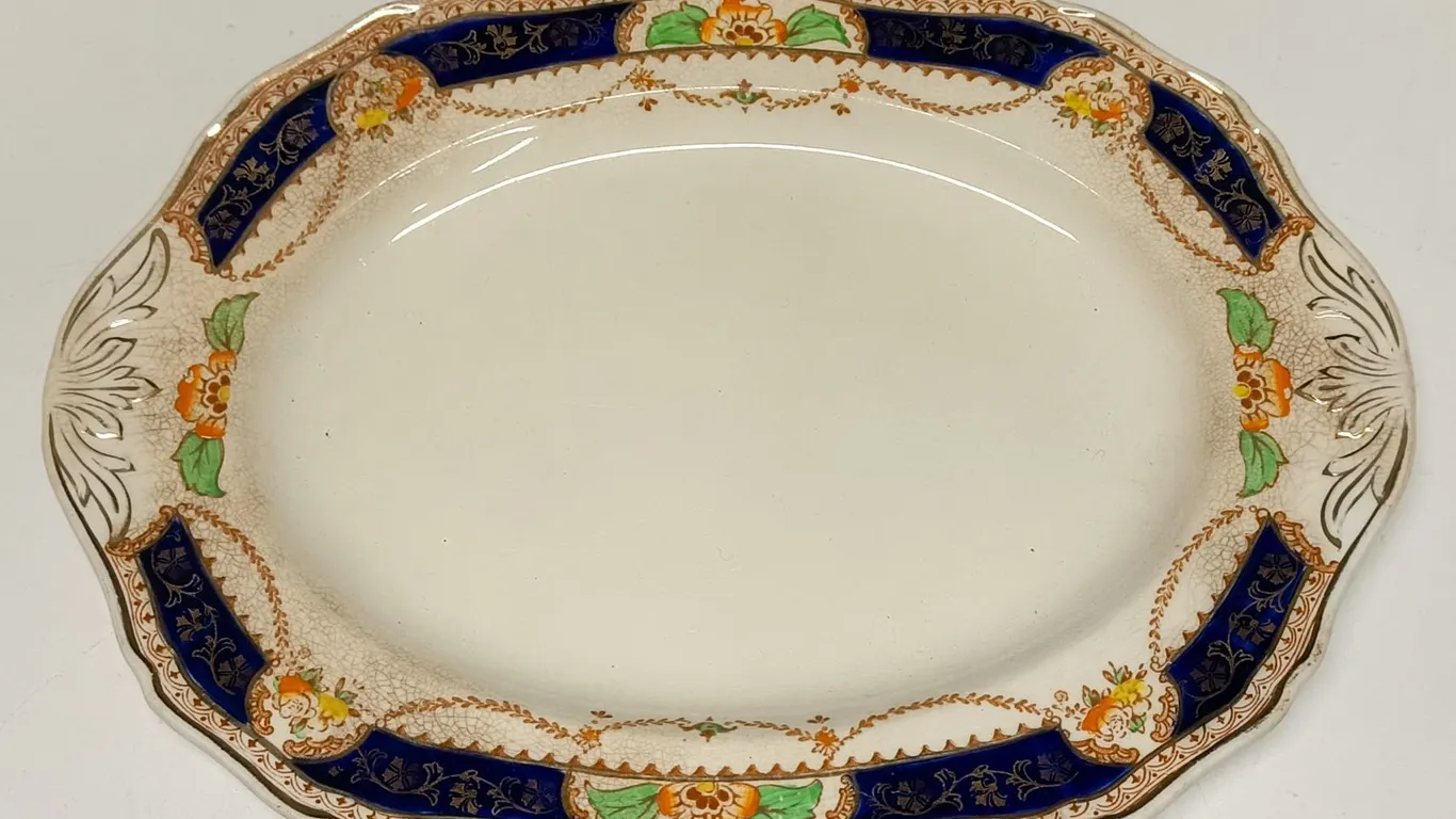 Royal Caledonia Platter (Chipped) Vintage