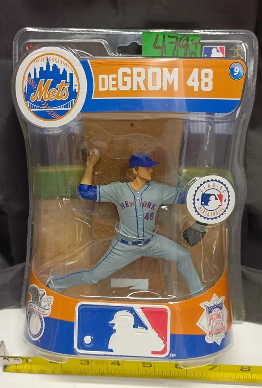 Imports Dragon Figures- Jacob DEGROM
