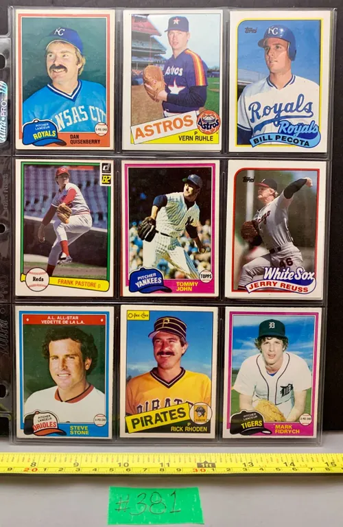 (18) Vintage Pre-1989 Baseball Cards