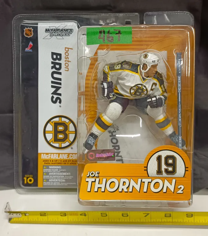 McFarlane JoE Thornton- Bruins - Series 10