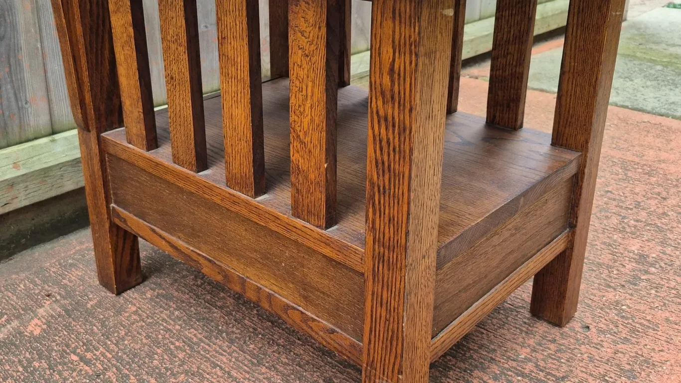 Solid oak mission-style side table with drawer at bottom - 23"x18"x20"H