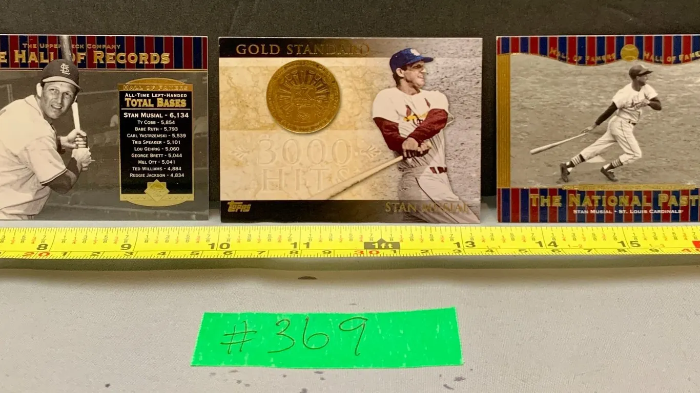(3) Stan Musial Gold Foil Baseball Cards