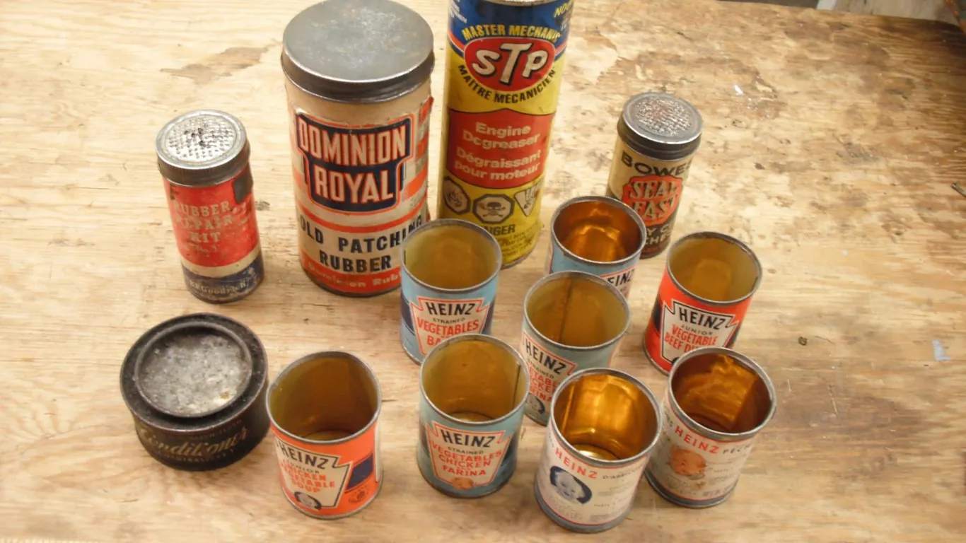lot of vintage tins - Heins junior, STP, Dominion Royal, etc.