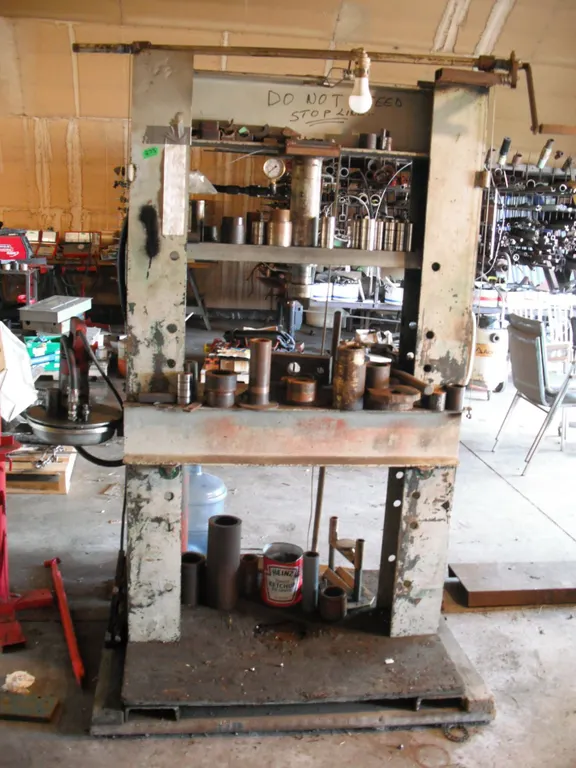custom hydraulic press