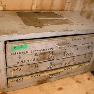 4 drawer tool/parts cabinet - 27.5"x15.5"x15"H