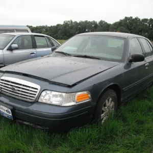 2007 Ford Crown Vic LX VIN: 2FAFP74V27X138788