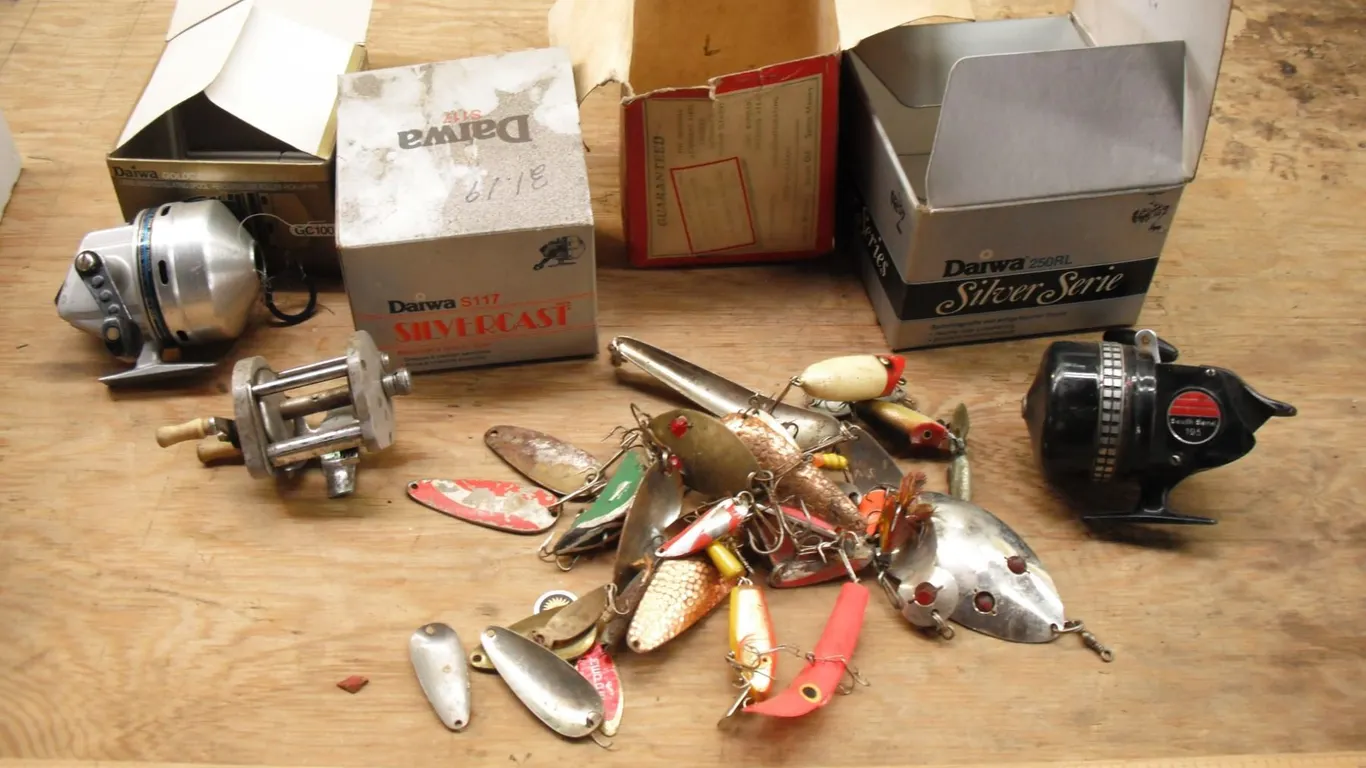 lot of fishing lures & reels