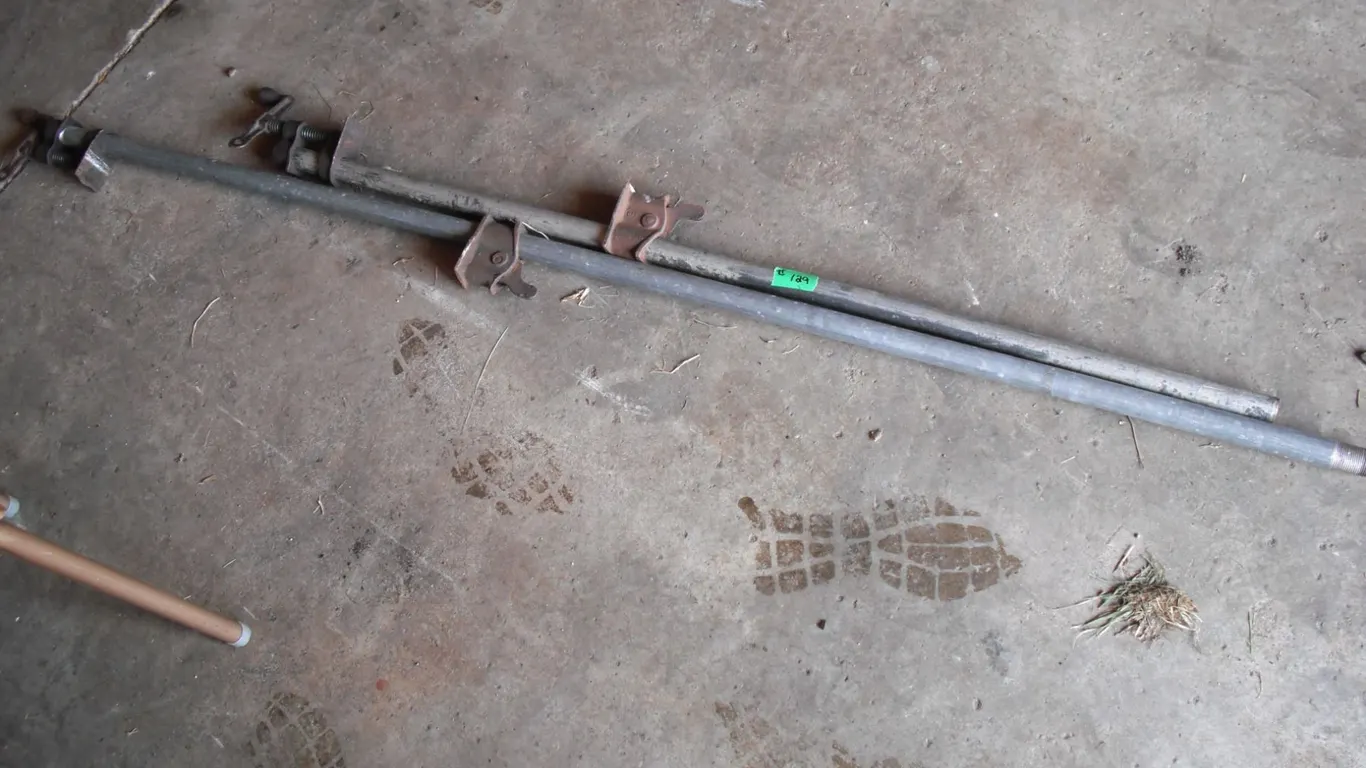 2 pipe clamps - 3.5ft & 5ft