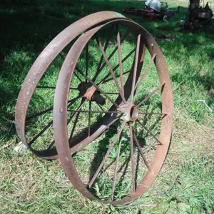 2x 46" steel wheels