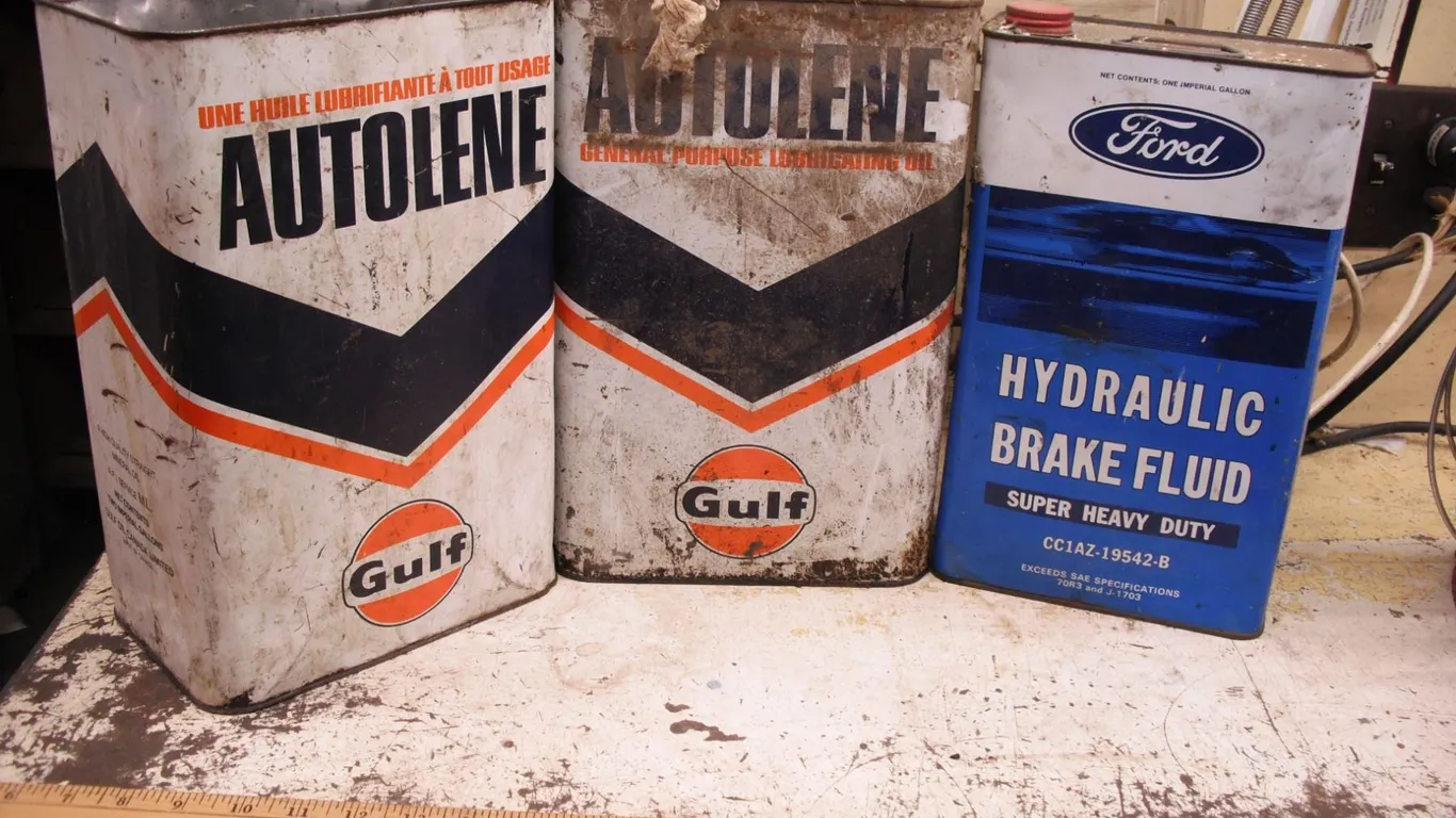 3 vintage automotive ins - Autolene & Ford