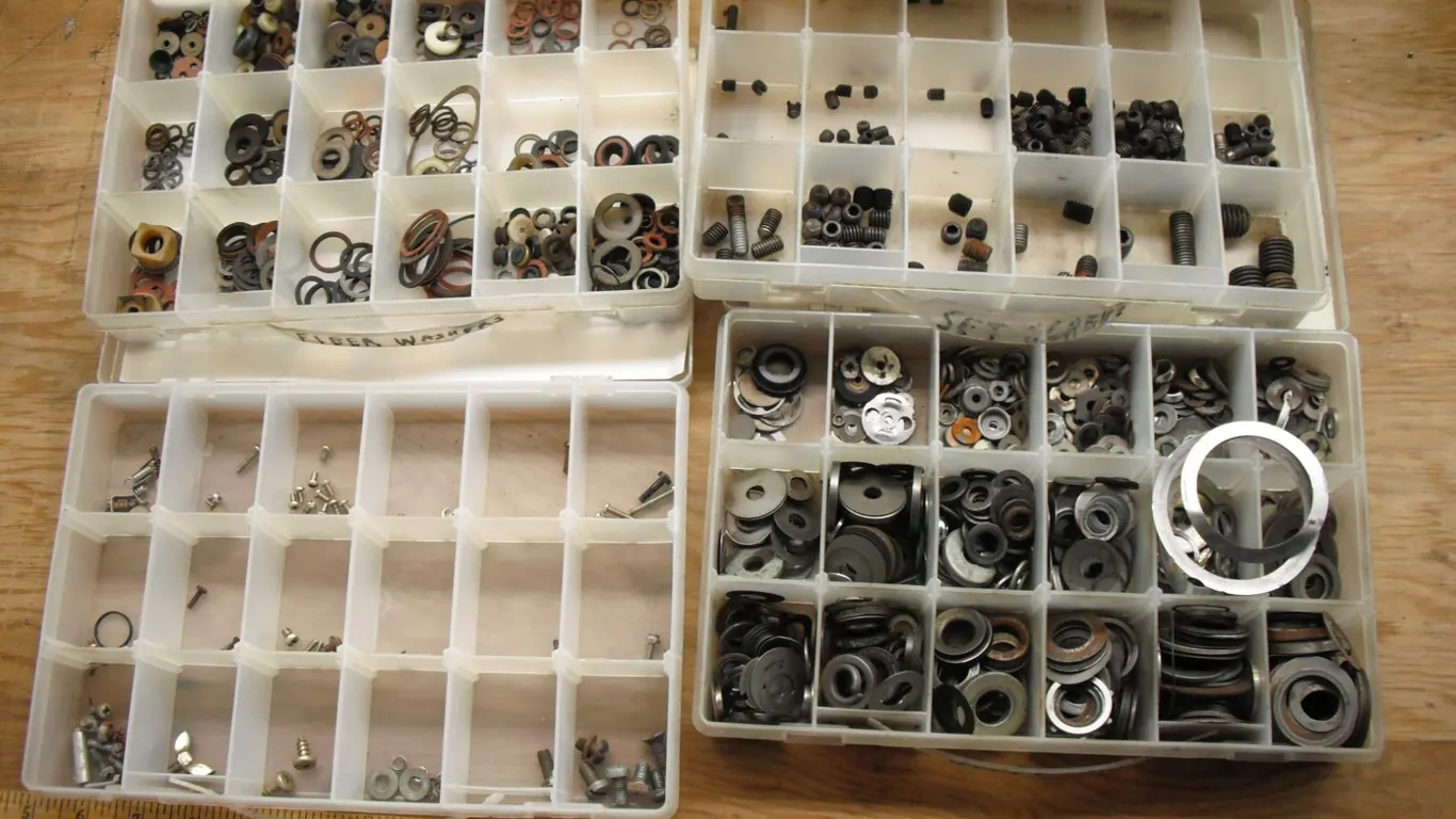 washers, screws and socket head screws