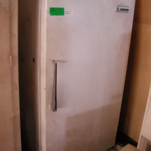 vintage viking fridge - w/ lock and key