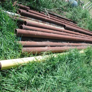 large lot of steel piping - most 4.5", longest are 20ft - buyer responsible for loading