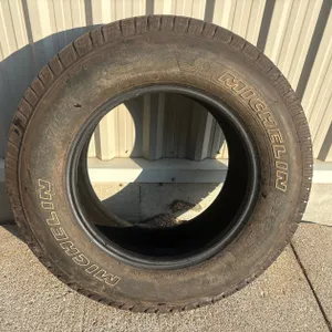 Michelin defender LTX  M/S