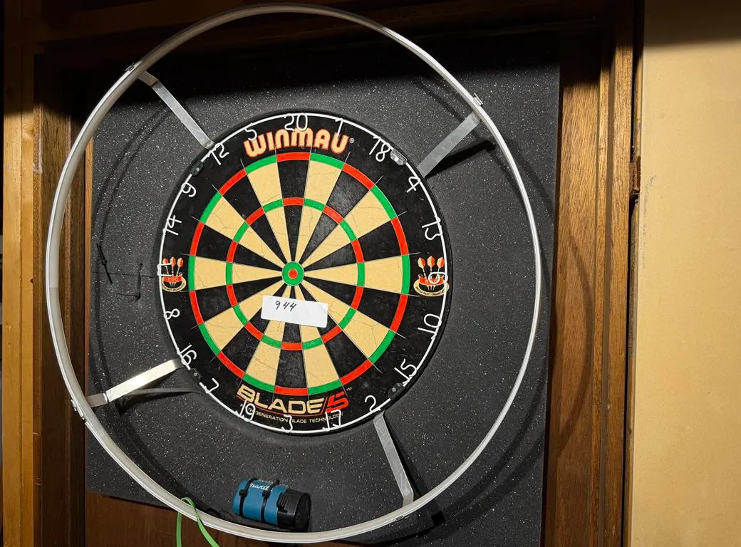 Dart Board with Metal Frame
