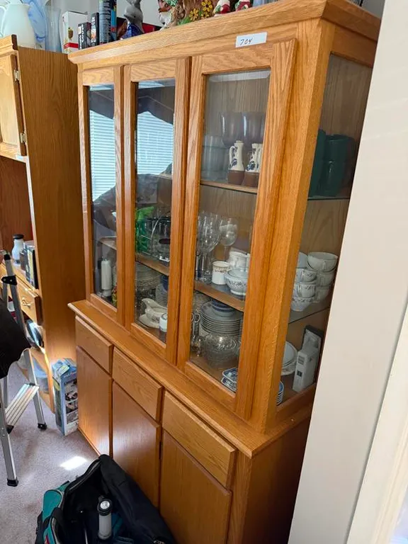 Oak Style China Cabinet (49"x17"x79")