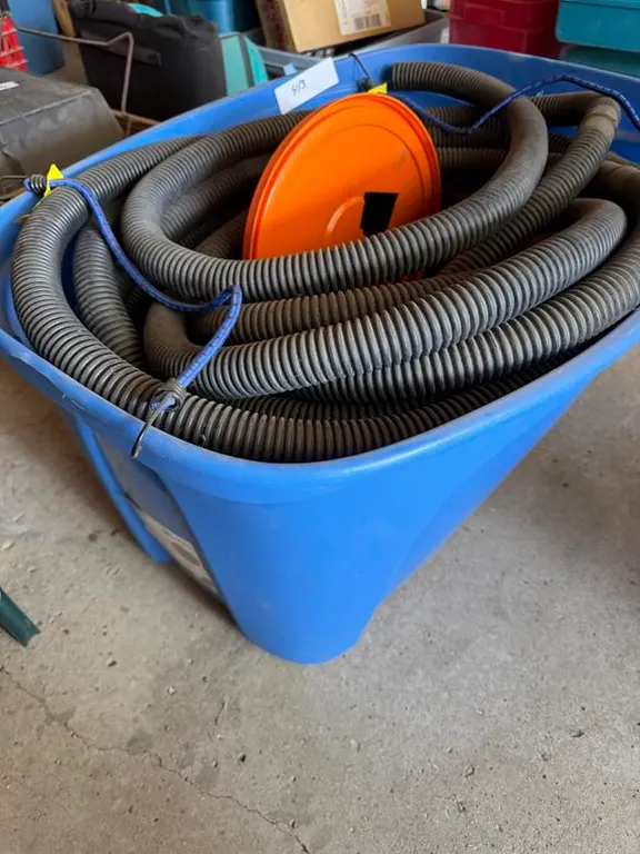 Sump Pump and Hose